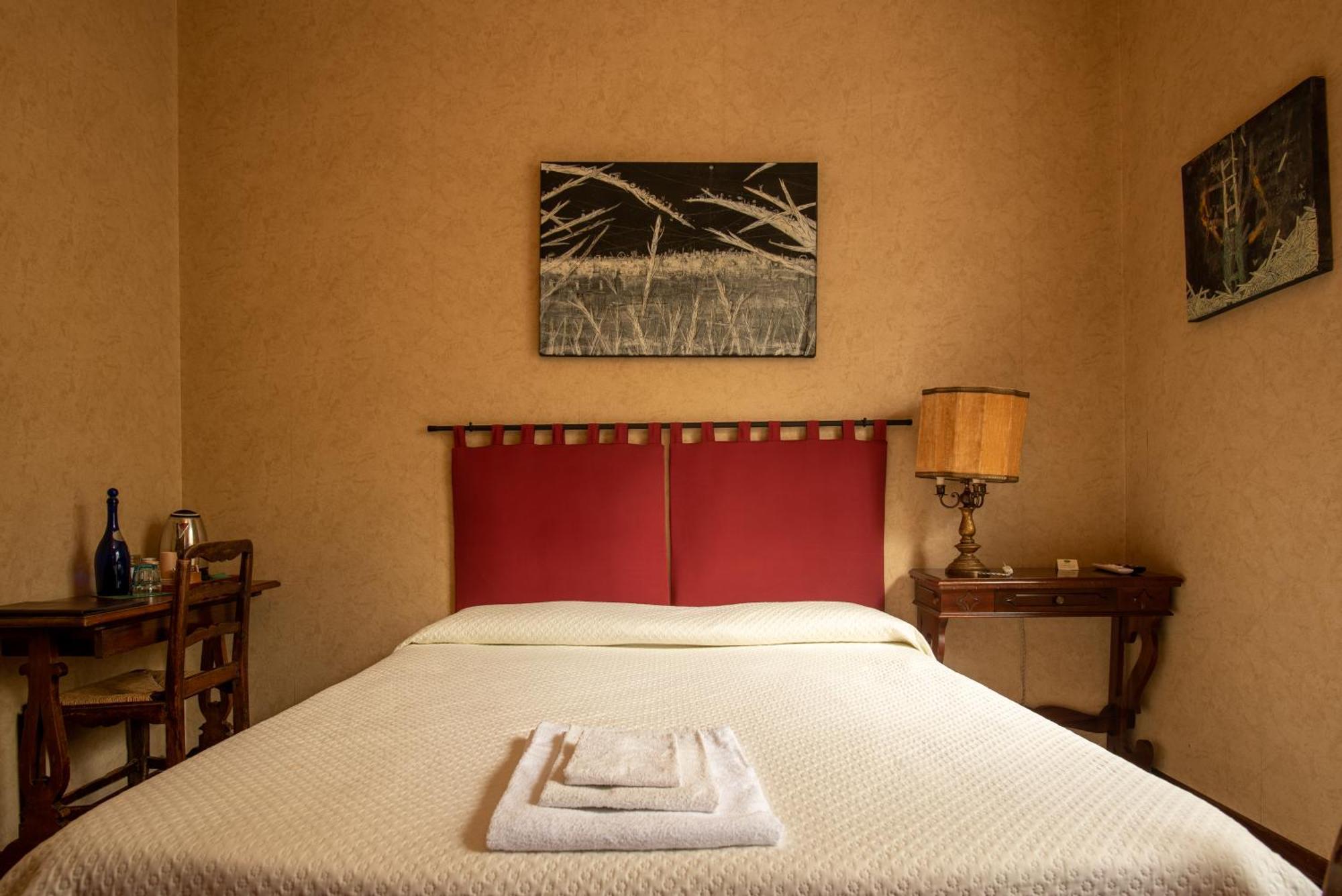 Bed & Breakfast Dei Buoni E Cattivi
